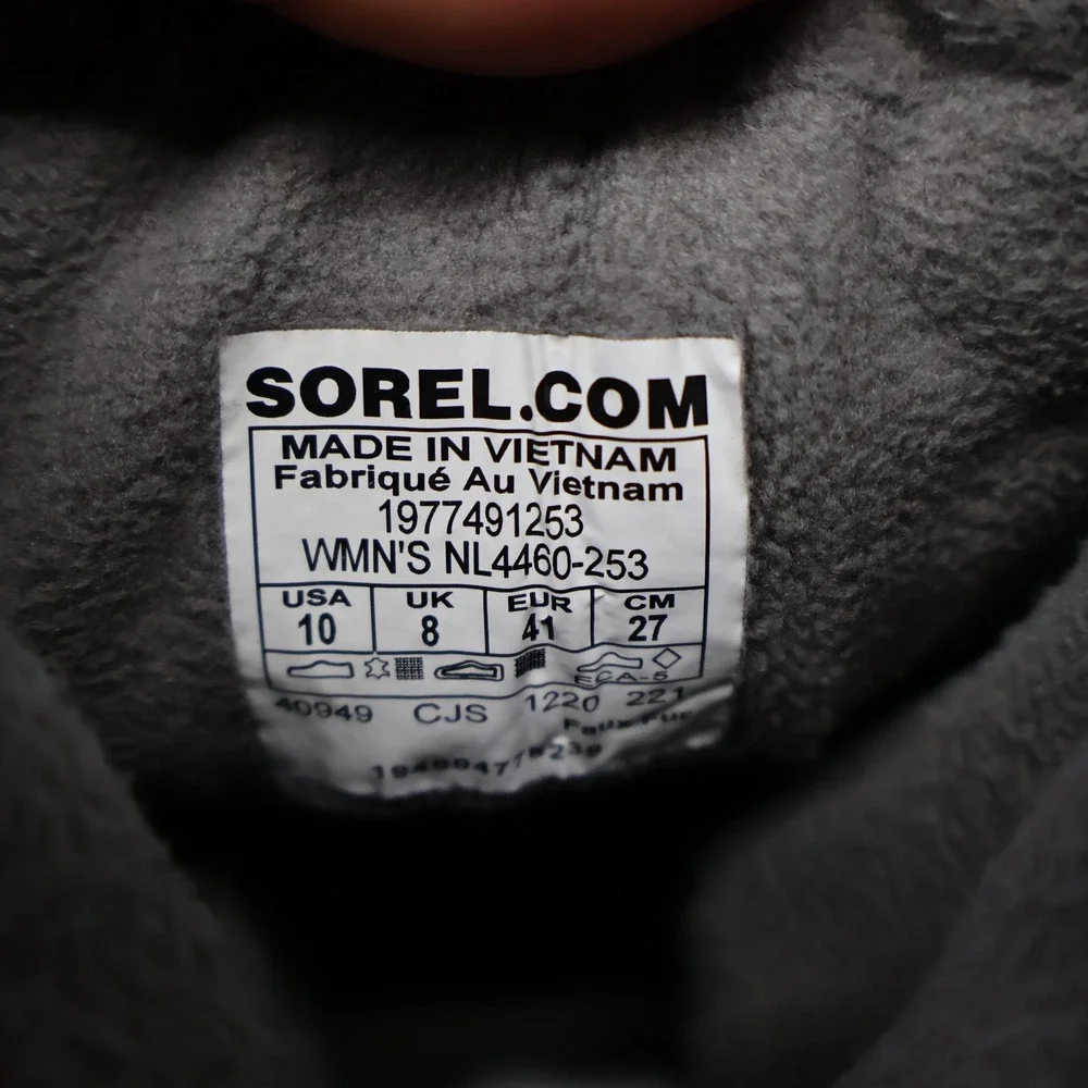 Sorel Women 10 Short‎ Boot Brown Explorer II Joan Felt Lace Up Waterproof Winter